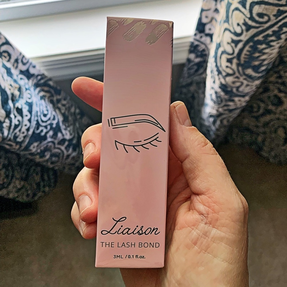 Liaison THE LASH BOND